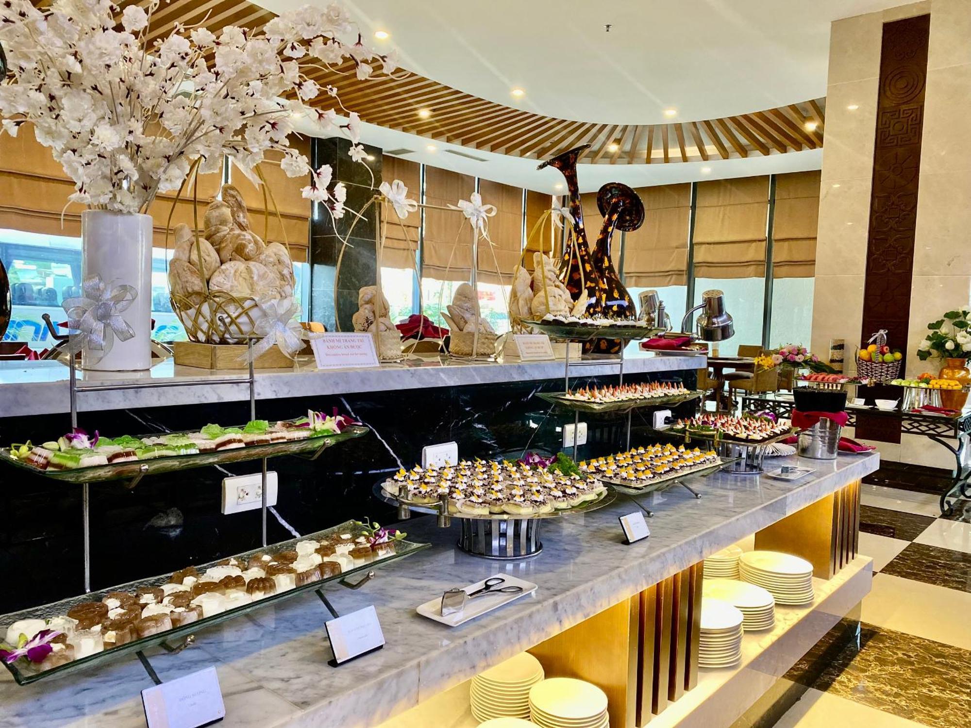 Muong Thanh Luxury Buon Ma Thuot Hotel Exterior foto